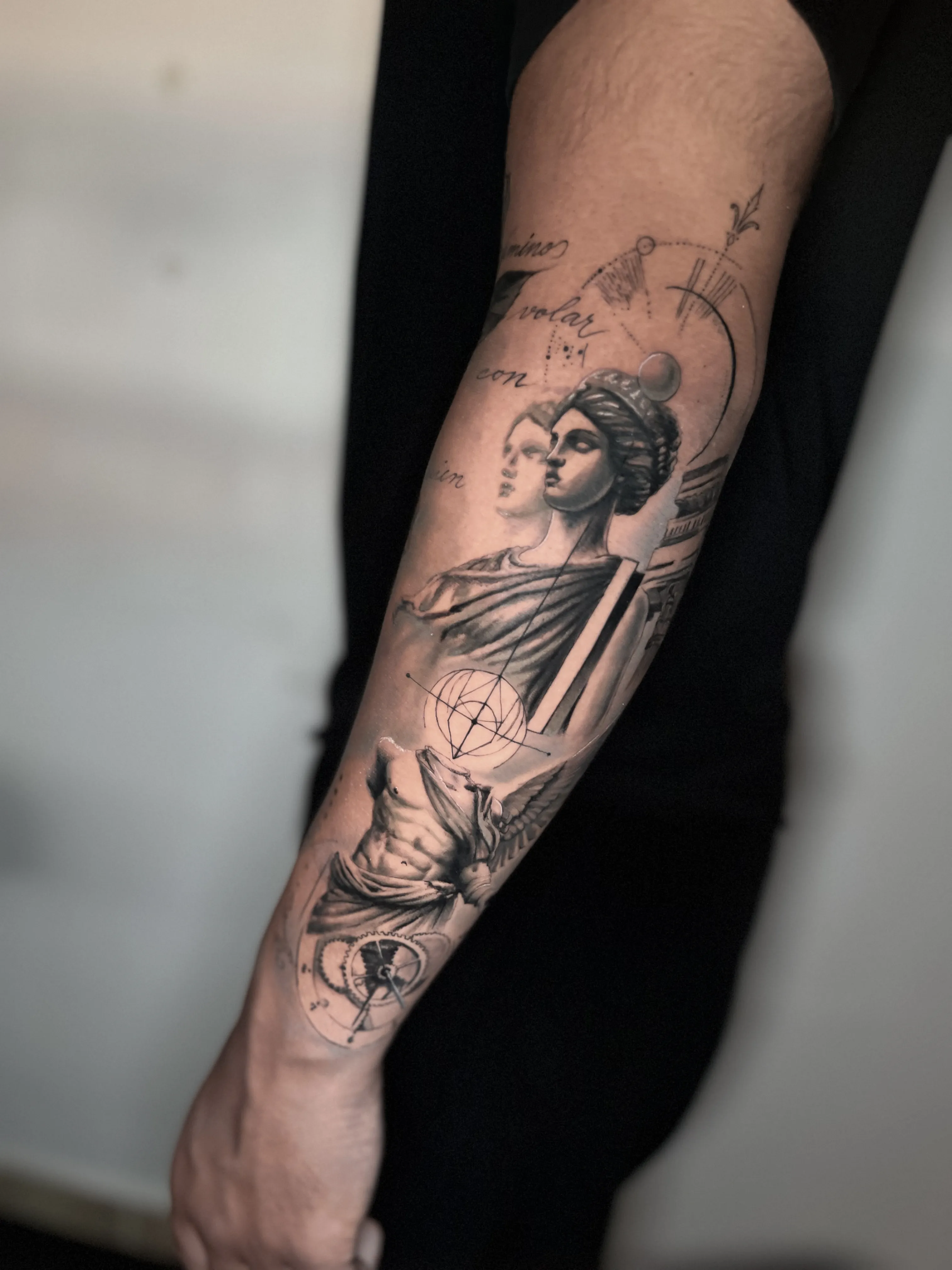 Microrealismo tattoo by Taker Tattoos