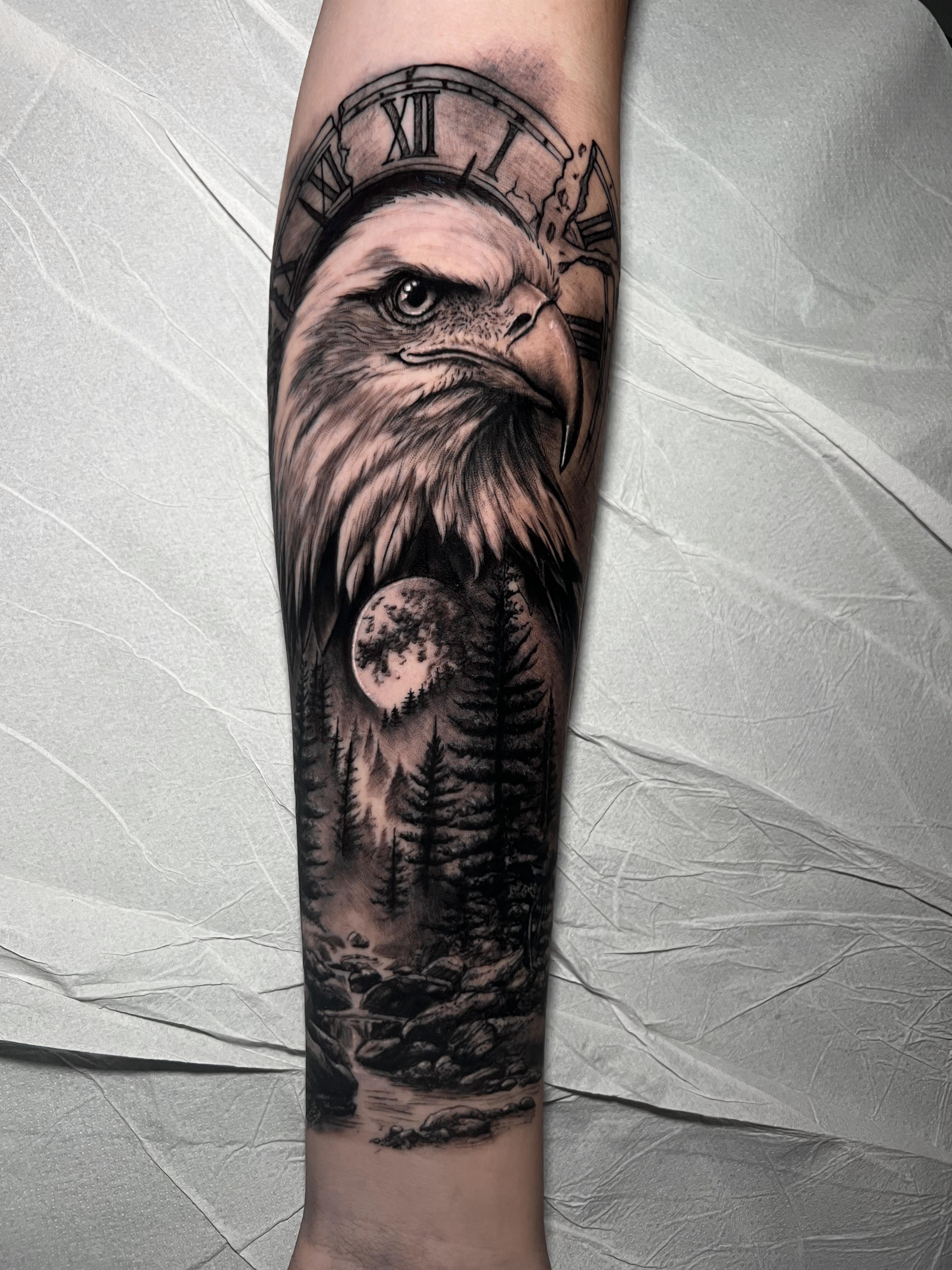 Tatuaje de realismo en el antebrazo en Suiza | Taker Tattoos